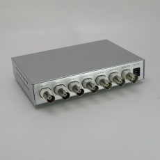 4組BNC  4合1切換器/分配器 4進1出視頻分配器帶信號放大功能