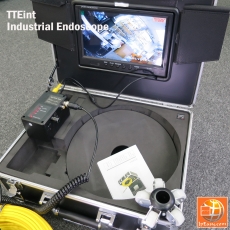 轉彎玻璃纖維條 工業內窺鏡頭 螺旋彈簧導管23mm直徑高清彩色鏡頭 50米  LED照明 9寸顯示器 連SD錄影 IP68 水管/管道探測器