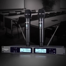 Takstar 德勝 雙無線人聲咪系統 TS-3380 雙通道接 1/4波長天UHF 專業品質人聲話筒振膜